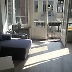Arno\'S Place